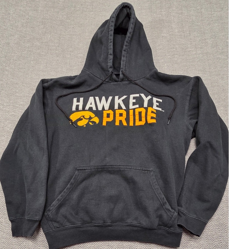 Iowa Hawkeyes Hawkeye Pride Hoodie Kids‎ Medium Faded Black NCAA Pullover